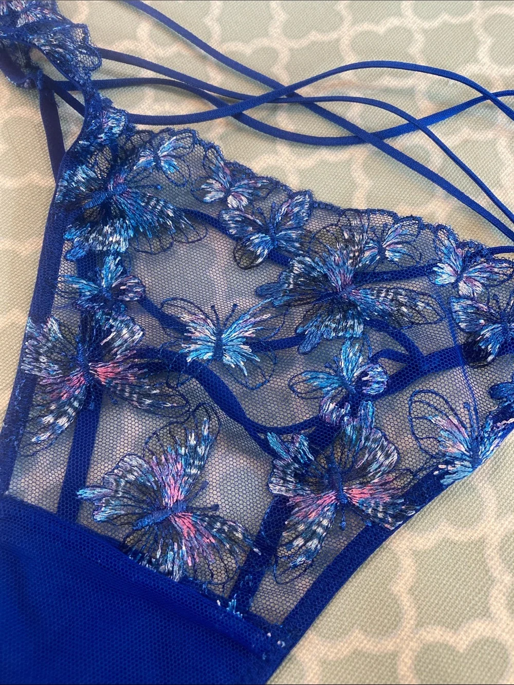 Victoria’s Secret Very Sexy Strappy Butterfly Embroidered Cheeky XL